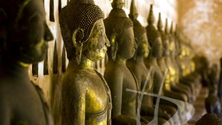 Vientiane - Wat Si Saket oltre 2000 immagini di Buddha seduto