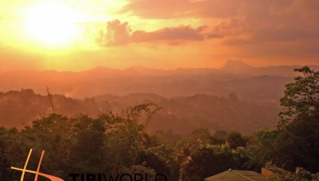 Amaya Hills - panorama al tramonto